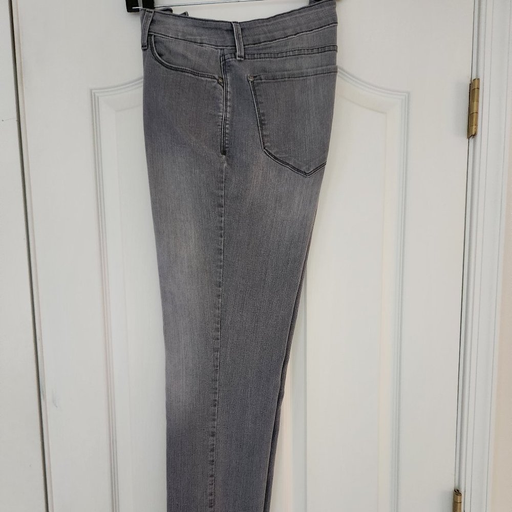 NYDJ SAMANTHA SLIM Straight Leg Jeans Light Wash Gray Size 14 32" Inseam Pockets - Picture 7 of 10